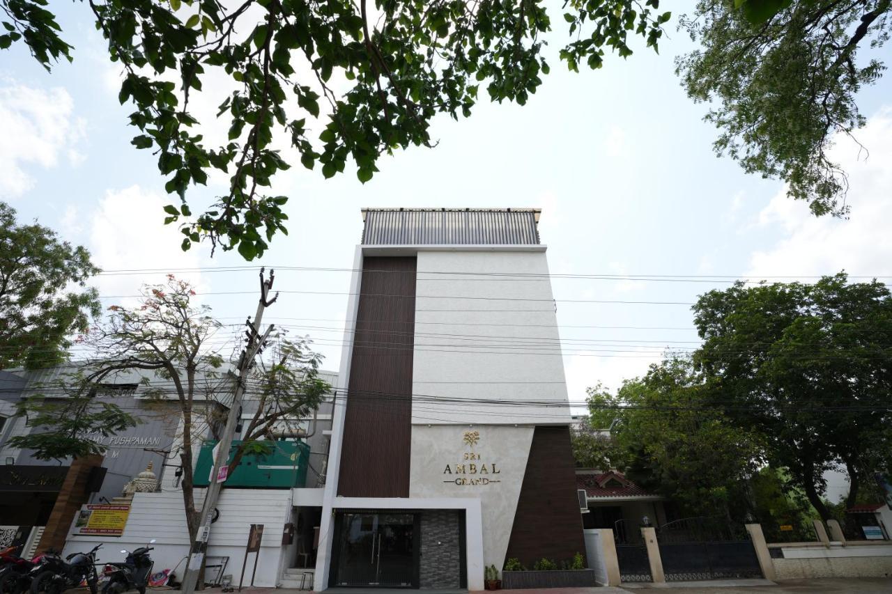 Sri Ambal Grand Hotel Virudunagar Exterior photo